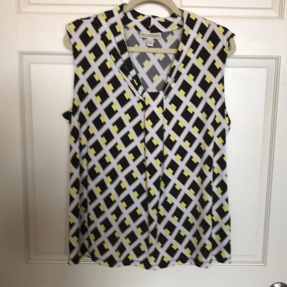 Dana Buchman sleeveless blouse with geometric print , yellow & black size XL